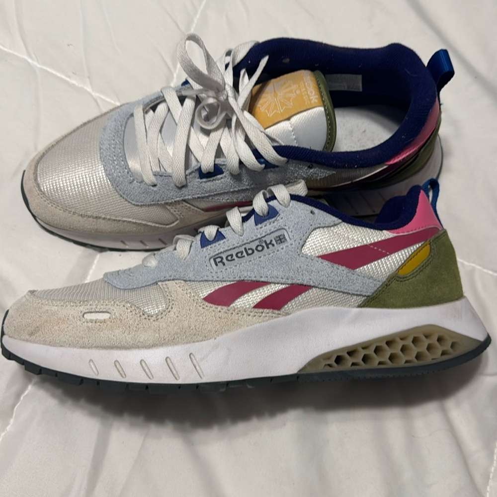 Reebok HEXALITE SIZE 10.5